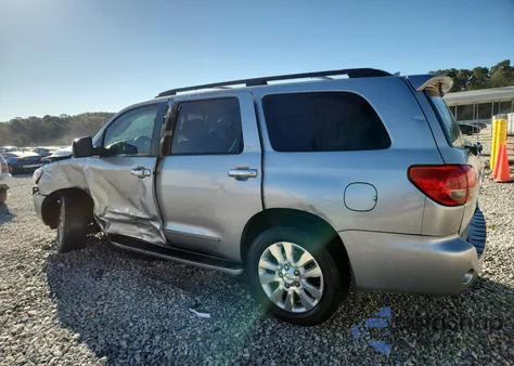 2014 Toyota Sequoia Platinum z USA, uszkodzony, nr VIN 5TDDW5G19ES108018